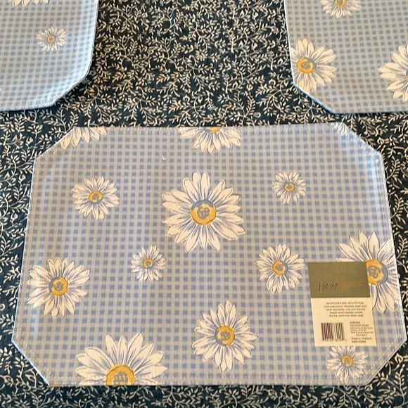 Daisy Placemats Set of 6 - Picture 4 of 9